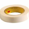 Băng keo 3M™ Double Coated Tape 444 với 2 lớp keo acrylic siêu dính dày 3.9 mil được cán lên lớp đế là màng polyester dày 0.5 mil và lớp lót trắng là giấy kraft cán láng định lượng 55lb dày 3.2 mil.