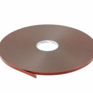 Băng keo xốp acrylic 3M™ dòng 7100 là loại băng keo xốp acrylic dùng để dán các bộ phận trang trí ô tô lên nhiều loại bề mặt của ô tô như sơn ô tô truyền thống. Lõi xốp có đặc tính đàn hồi tốt giúp giảm áp lực khi tiếp xúc với tải ứng dụng cao và đảm bảo tính thẩm mỹ cho đường kết dính chắc chắn trong điều kiện bình thường.