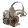 Được làm từ vật liệu nhẹ, Dòng khẩu trang dùng nhiều lần, nửa mặt 3M™ 6000 giúp mang lại sự thoải mái, tiện lợi và bảo vệ trước một số chất gây ô nhiễm trong không khí, khi dùng kết hợp với phin lọc và tấm lọc đạt phê chuẩn của 3M.